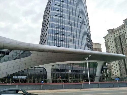 柳江學(xué)校鋁單板專業(yè)供貨 鋁樂生產(chǎn)打造高品質(zhì)建筑優(yōu)選